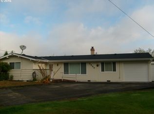 2560 Ridgeway Ct, Reedsport, OR 97467