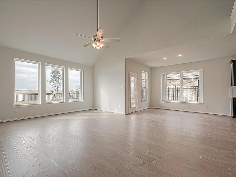 5823 Westwood Shore Dr — Photo 11