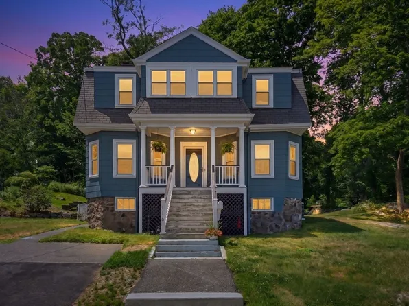 116 Essex St, Beverly, MA 01915
