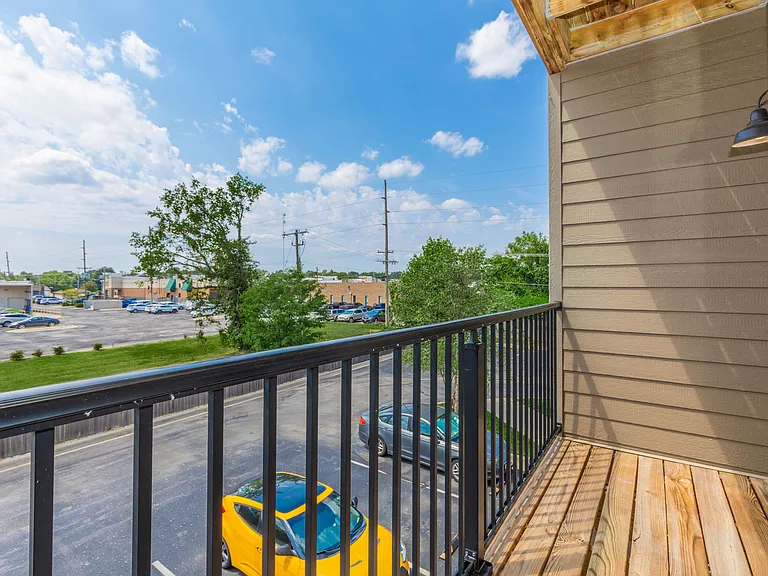 Trails Bend 2 Bedroom 2 Bath Balcony