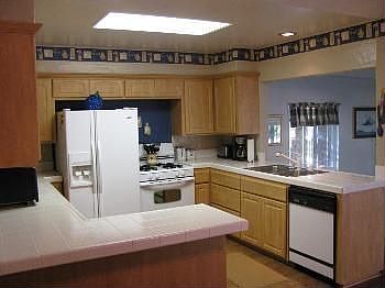 2nd image of 485 W Fargo St
