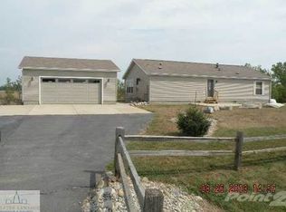 3644 N Chandler Rd, Saint Johns, MI 48879