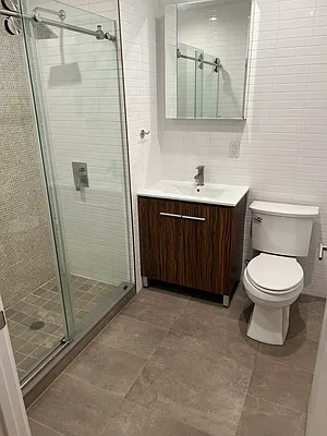 Rented by Bond New York | media 20