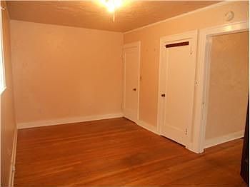 4th image of 7549 15th Ave NW