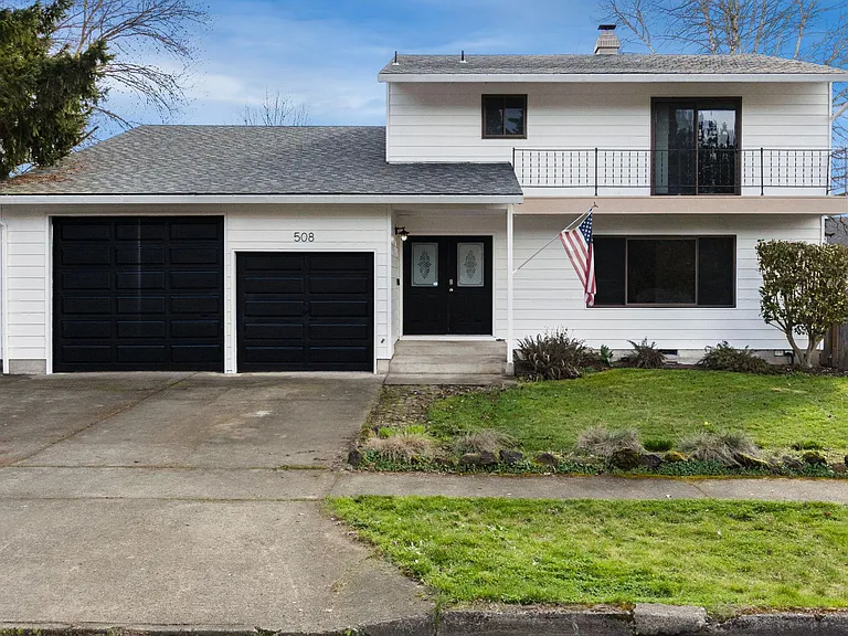508 E Mission Dr — Photo 1