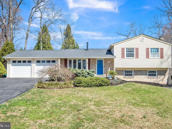 18032 Mill Creek Dr, Derwood, MD 20855