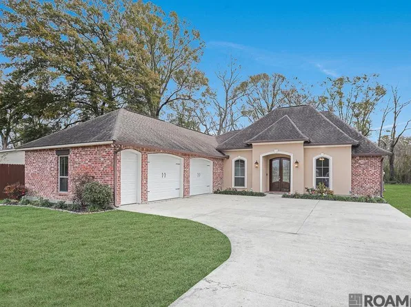 30144 Peak Ln, Walker, LA 70785