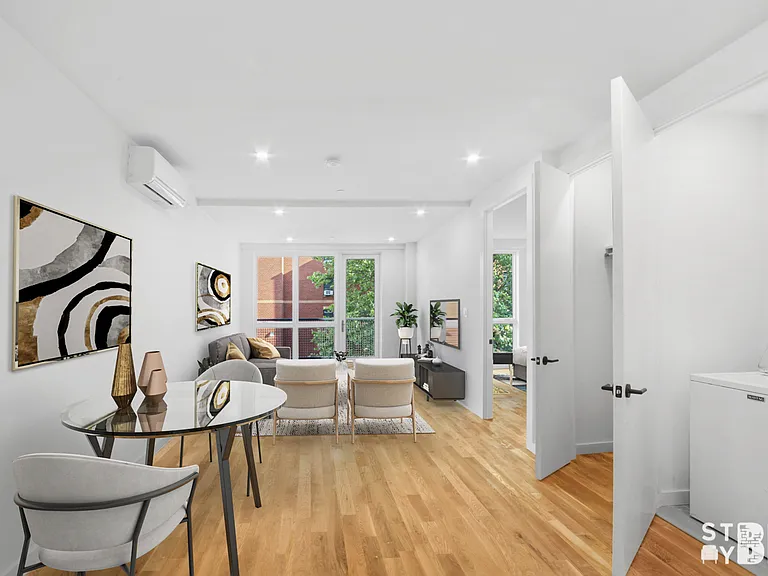 522 Grand St #2 — Photo 5