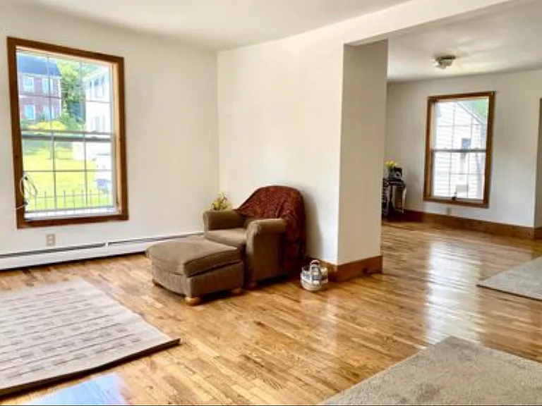 47 Union St #49 — Photo 8