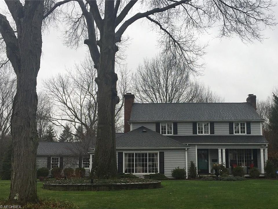 1st image of 101 Manor Dr
