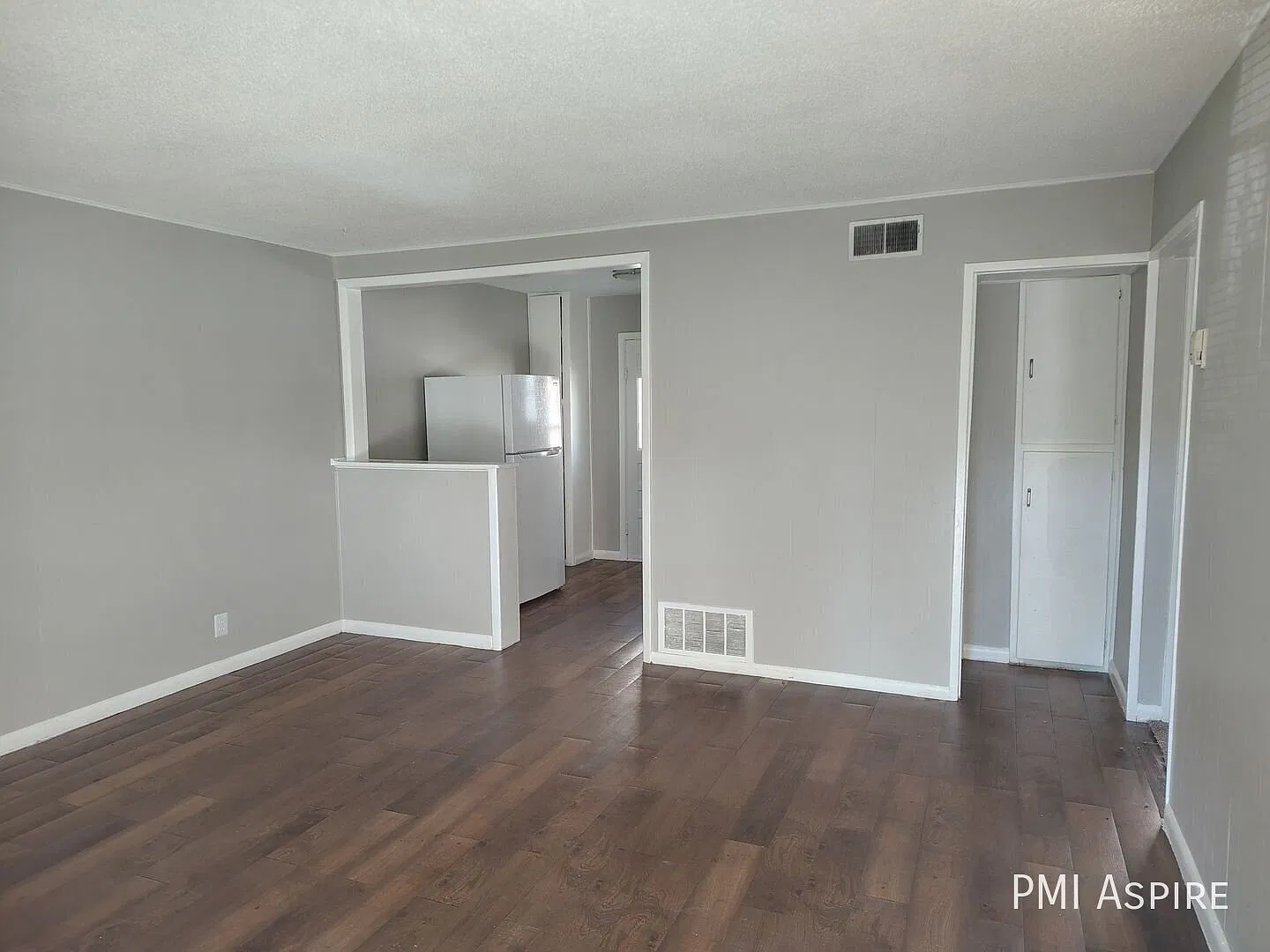 8205 W 16th Ave — Photo 1