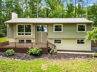 288 Golfers Cir, Appomattox, VA 24522