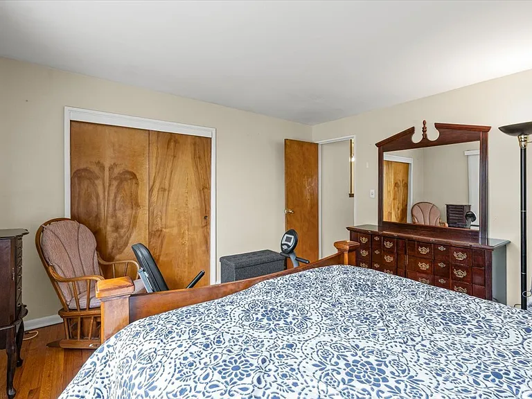 4836 Kirk St #B — Photo 12