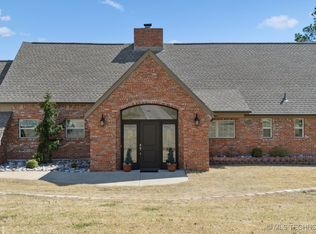 122 Osage Ridge Dr, Sand Springs, OK 74063