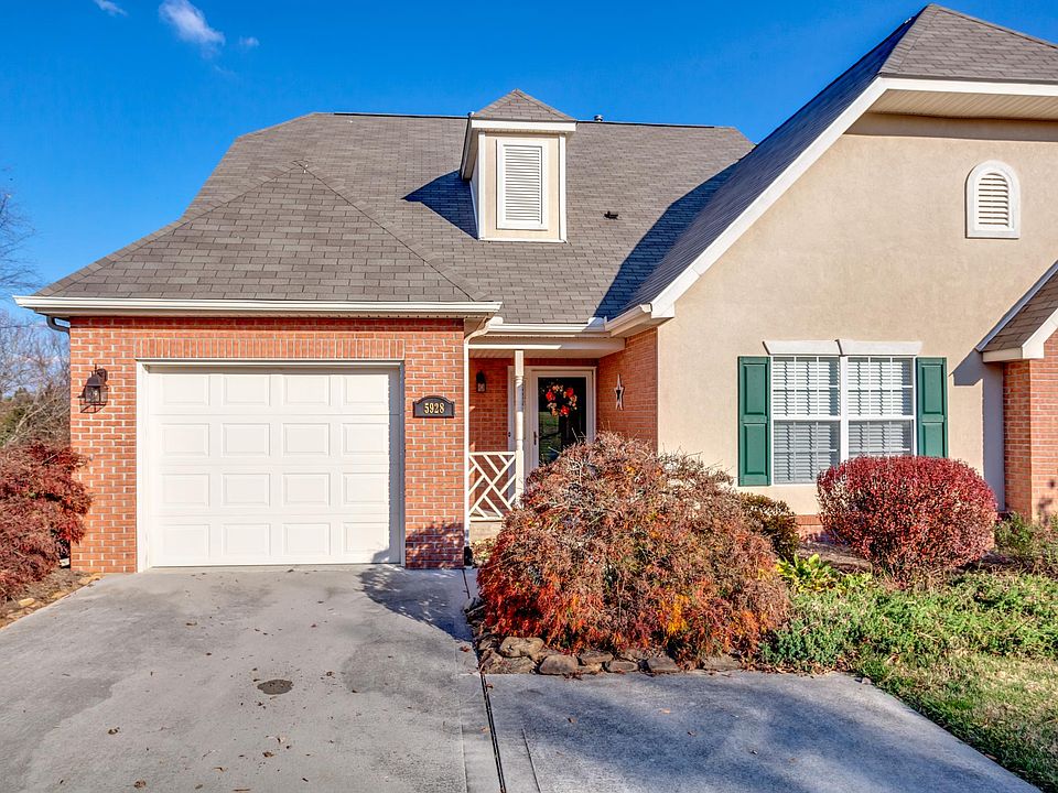 1st image of 5928 Round Hill Ln