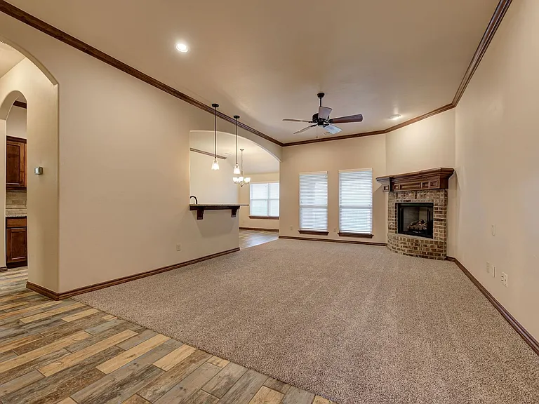 18520 Haslemere Ln — Photo 7