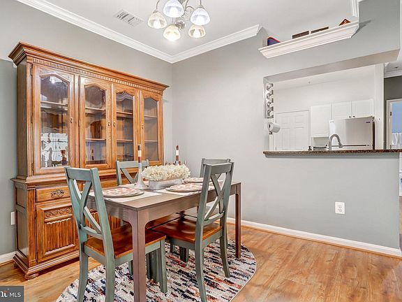 5th image of 4551 Strutfield Ln APT 4218