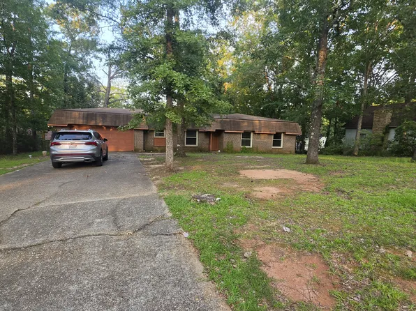 803 Gonzales Dr, Dothan, AL 36305