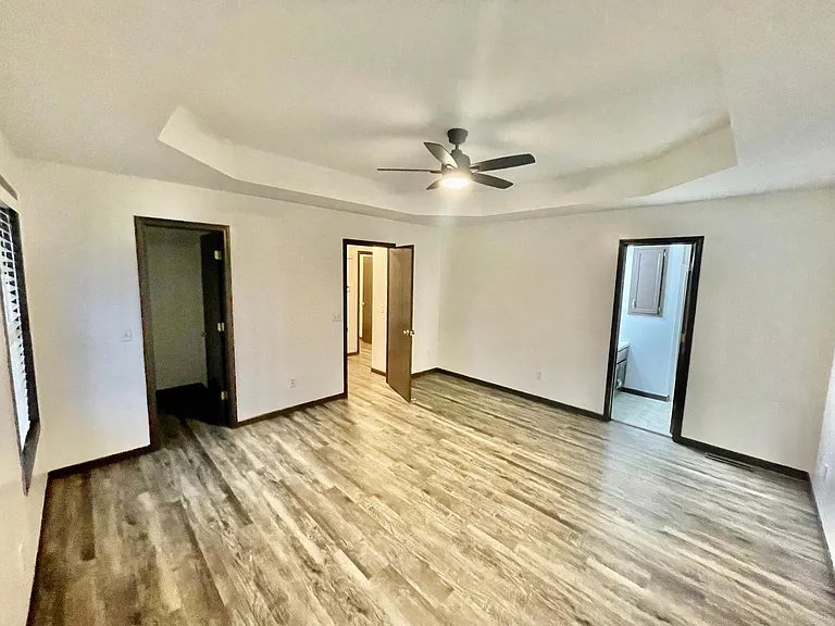 2841 W Silverleaf St — Photo 7