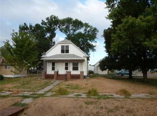 107 N 5th St, Battle Creek, NE 68715