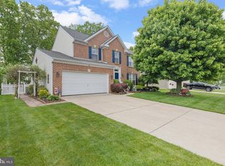 48 Morris Dr, Sicklerville, NJ 08081