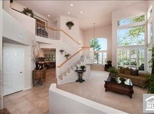 8755 E Banner Ridge Dr, Anaheim, CA 92808