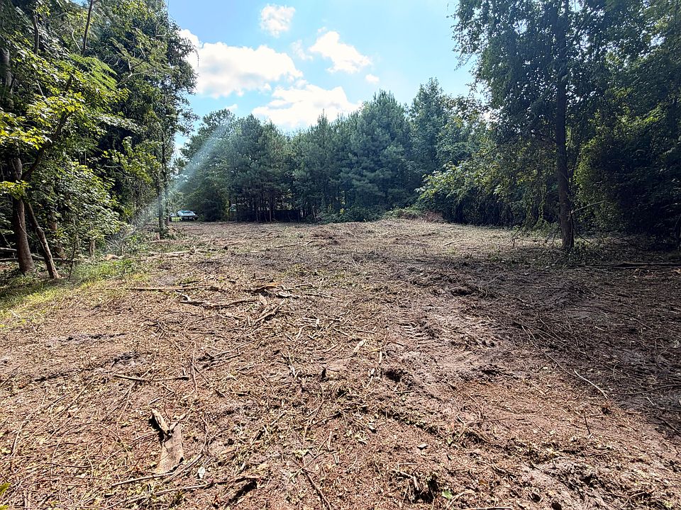 1st image of 1547B Pine Valley Dr