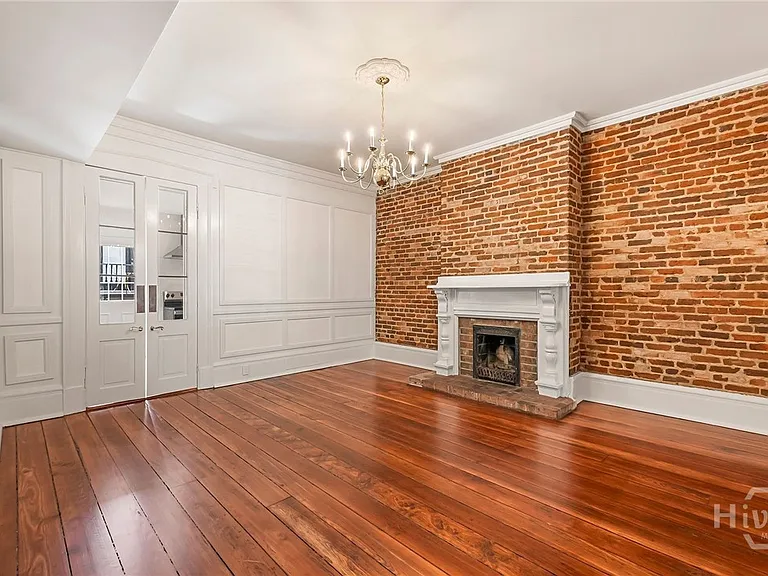 117 E Jones St #PARLOR — Photo 10