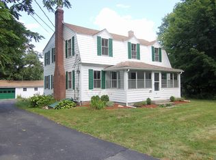 540 Northfield Rd, Lunenburg, MA 01462