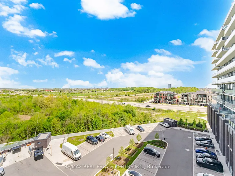 225 Veterans Dr #607 — Photo 37