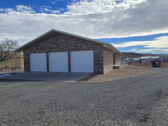 3rd image of 9940 2150th Rd