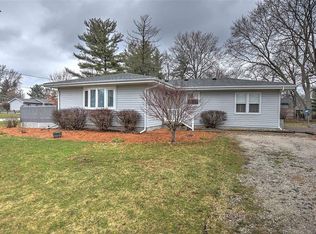 2530 Alice Ln, Decatur, IL 62521