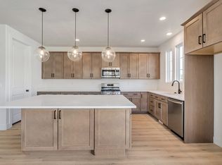 380 W Songbird Ln, Lindon, UT 84009