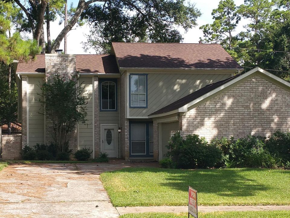 House front

