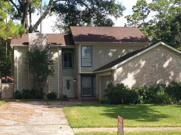 15010 Rolling Oaks Dr, Houston, TX 77070