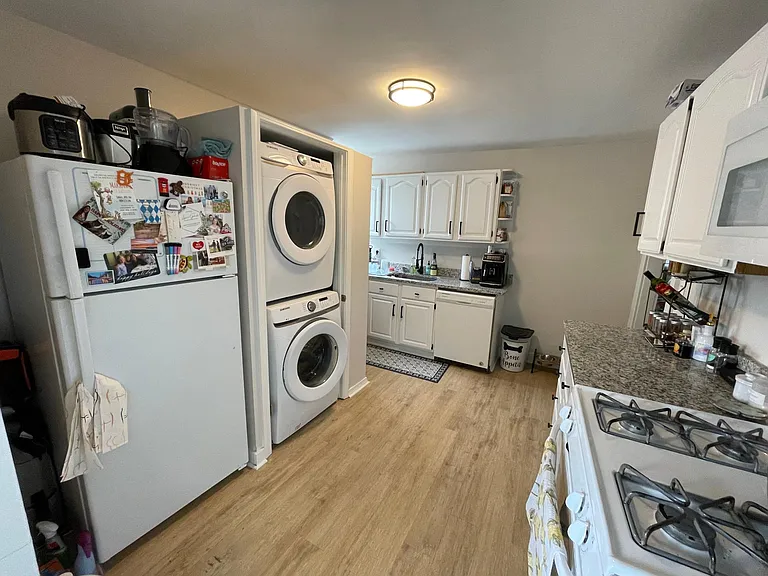 46 Coe Ave #2 — Photo 12