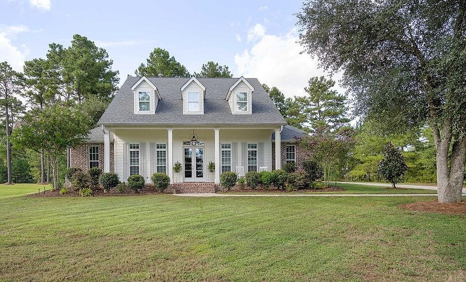 1st image of 419 Long Lake Dr