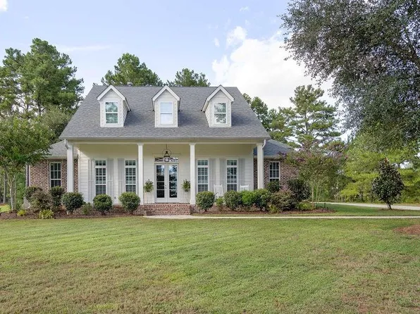419 Long Lake Dr, Covington, LA 70435