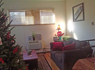 12 Medway St, Providence, RI 02906