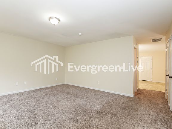5th image of 4282 Oak Pointe Dr