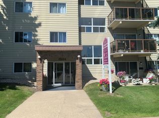 15004 45th Ave NW, Edmonton, AB T6H5T5