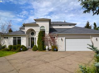 2639 Ridgemont Dr, Eugene, OR 97405