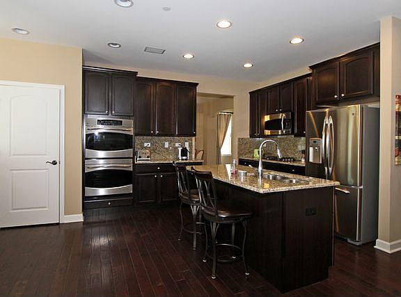 Kitchen with island