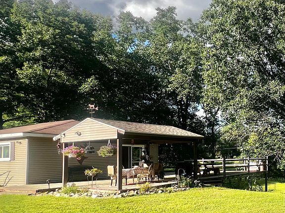5th image of 3979 W Bacon Rd