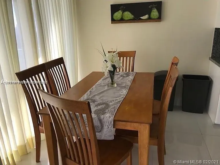 19707 Turnberry Way #23F — Photo 12