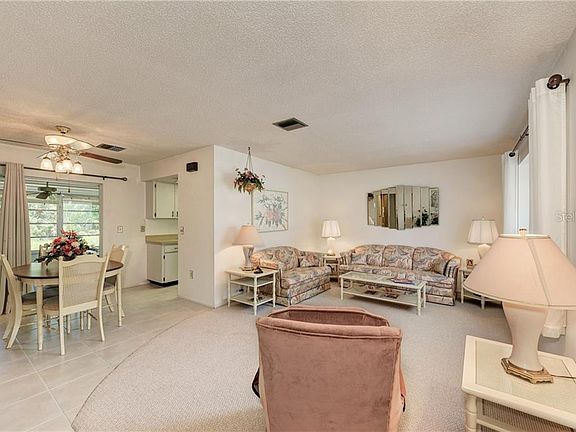 3rd image of 1209 Price Cir