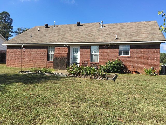 2nd image of 246 Salem Rd