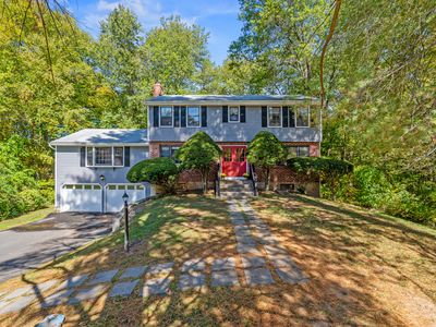8 Roberts Road, Bloomfield, CT, 06002