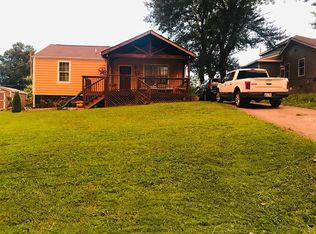 956 E Happy Hollow Dr, Clarksville, TN 37040