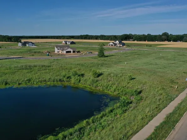 1040 24th St N, Sartell, MN 56377